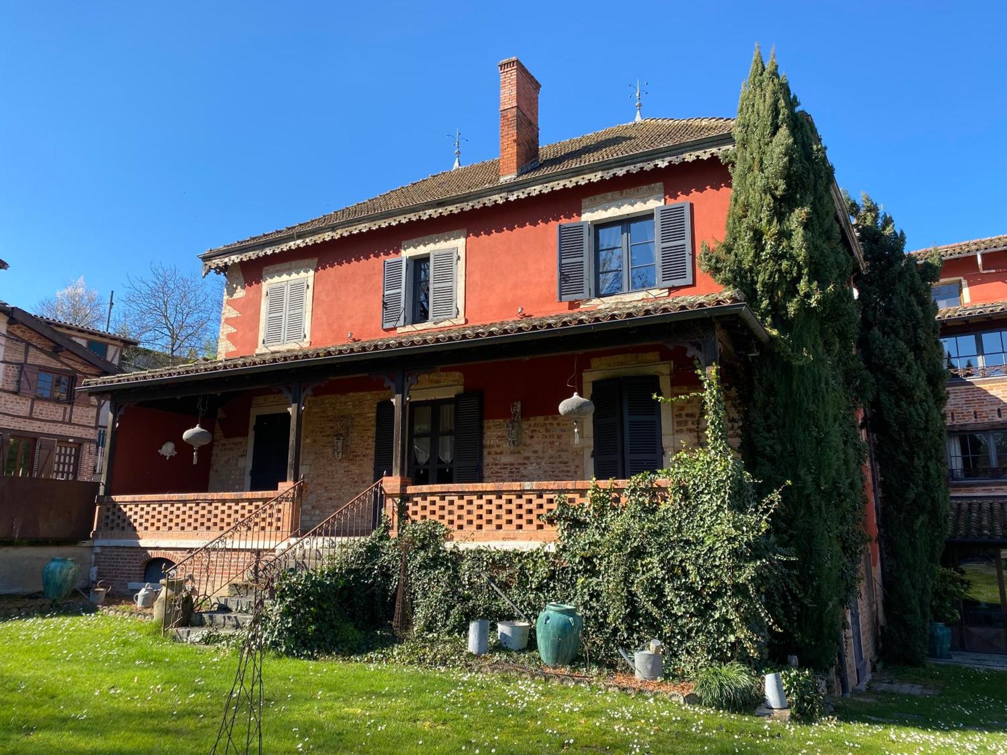 Les Jardins De La Tour Hotel Chatillon-sur-Chalaronne Exterior photo